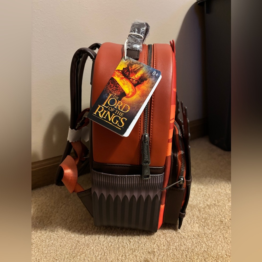 Loungefly Lord of the Rings Black Gates LOTR Exclusive BAM Mini Backpack - Picture 9 of 16